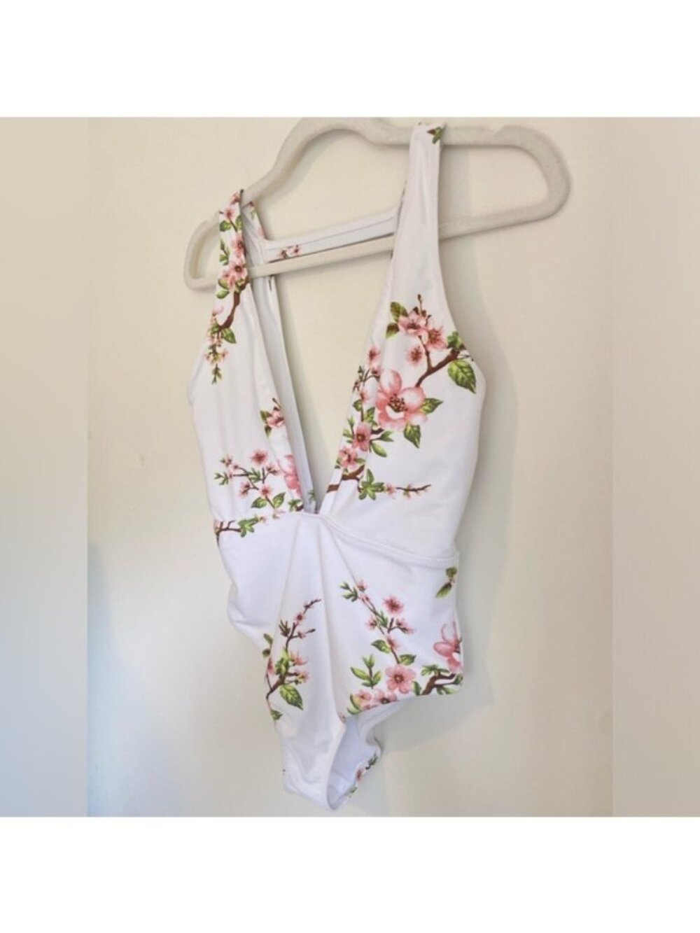 Women's White & Pink Cherry Blossom Plunge V-Neck One-Piece Swimsuit Size XS - Picture 4 of 5